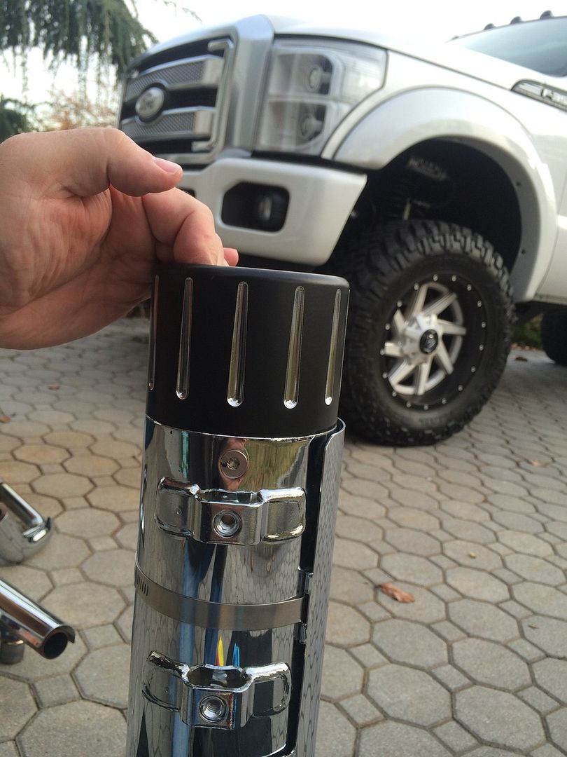 2012 CVO take off mufflers Road Glide